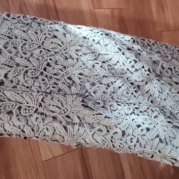 Lulu's Dress S - Picture 3 of 5